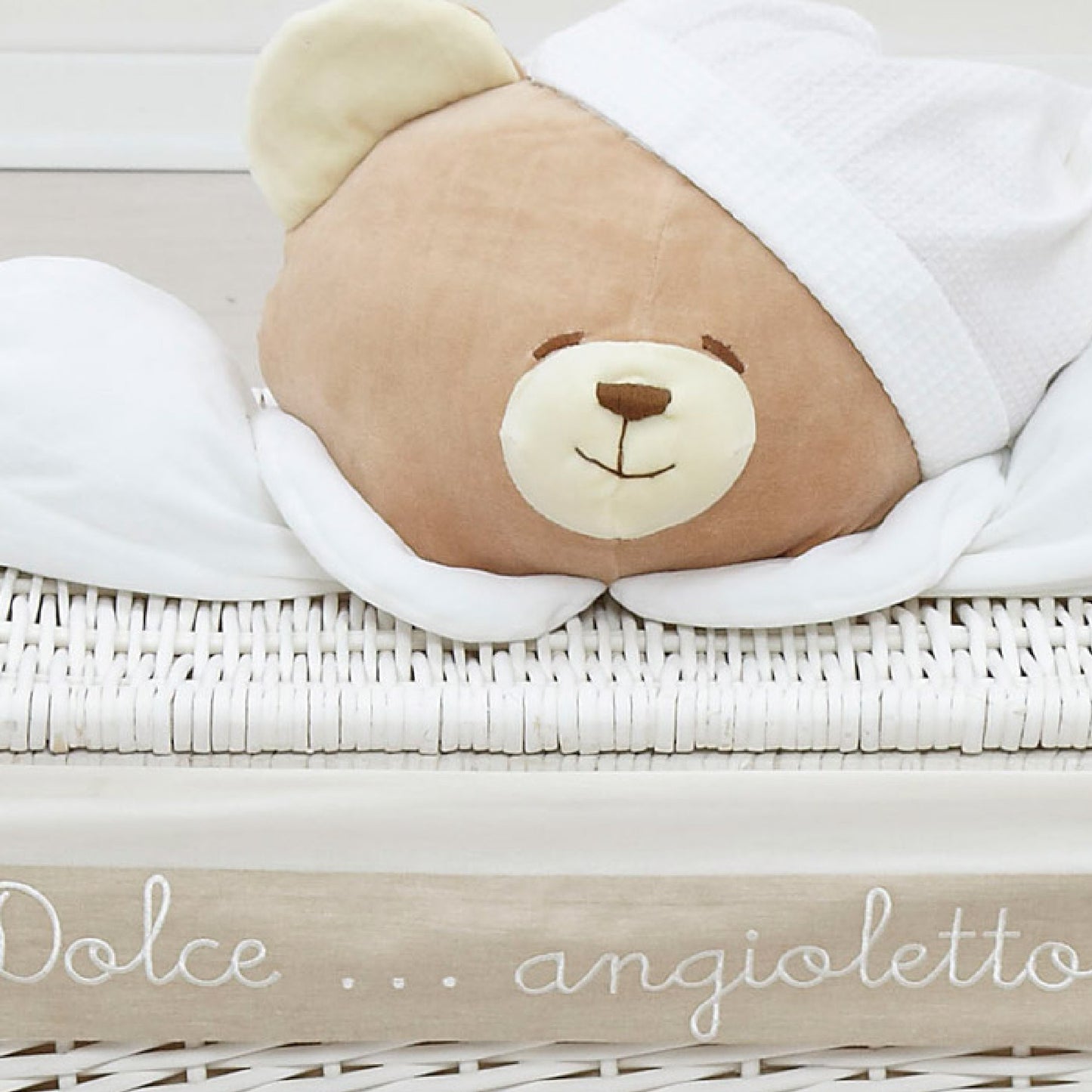 Fasciatoio Tato - Prezzo da €75,00€ | official Fasciatoio Tato - Prezzo da €75,00€ | official