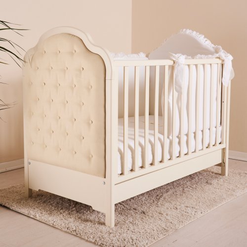 Bob bon white bed_8677