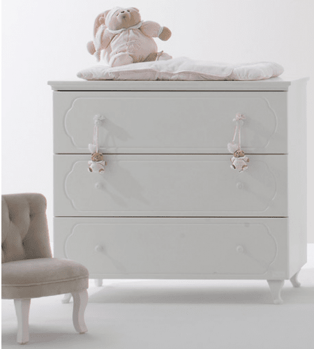 Pink Puccio chest of Drawers