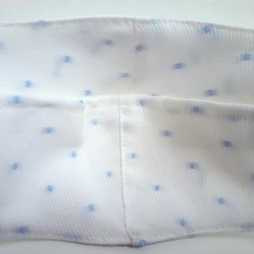 White mask for baby boy with light blue polka dots_1794