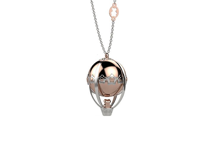 Pendant with air balloon_7186