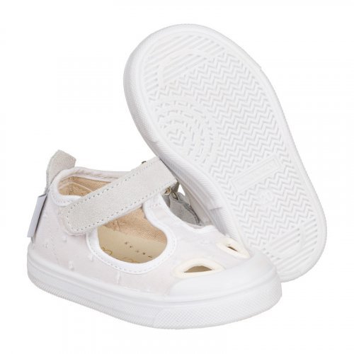 Sandal with plumetis eyelets_12471
