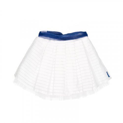 Skirt with white belt