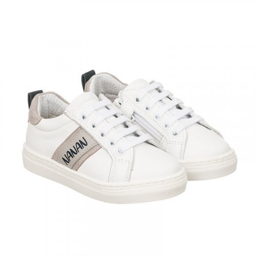 White sneakers_7883