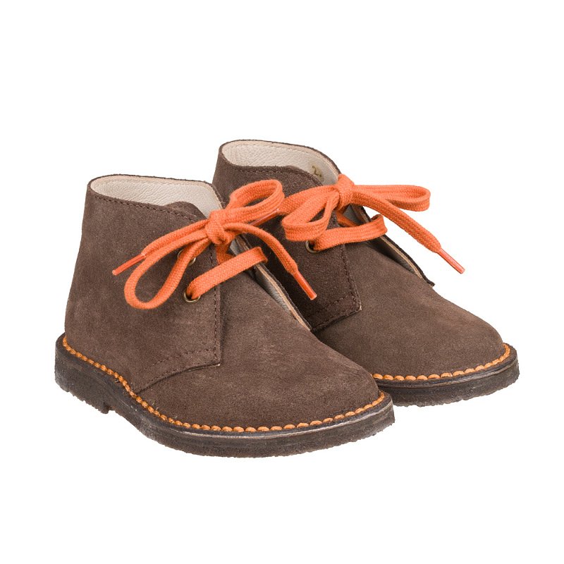 Scarpa c lacci