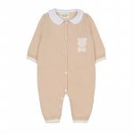 Beige knitted front opening babygro with collar
 (01 MESE)