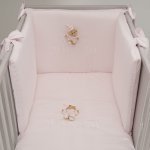 Ensemble de couette et tour de lit 4 pièces en cubes rose_5084