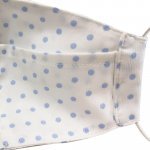 White mask for mum with light blue polka dots_1796