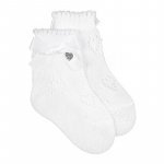 White socks
 (TG 3)